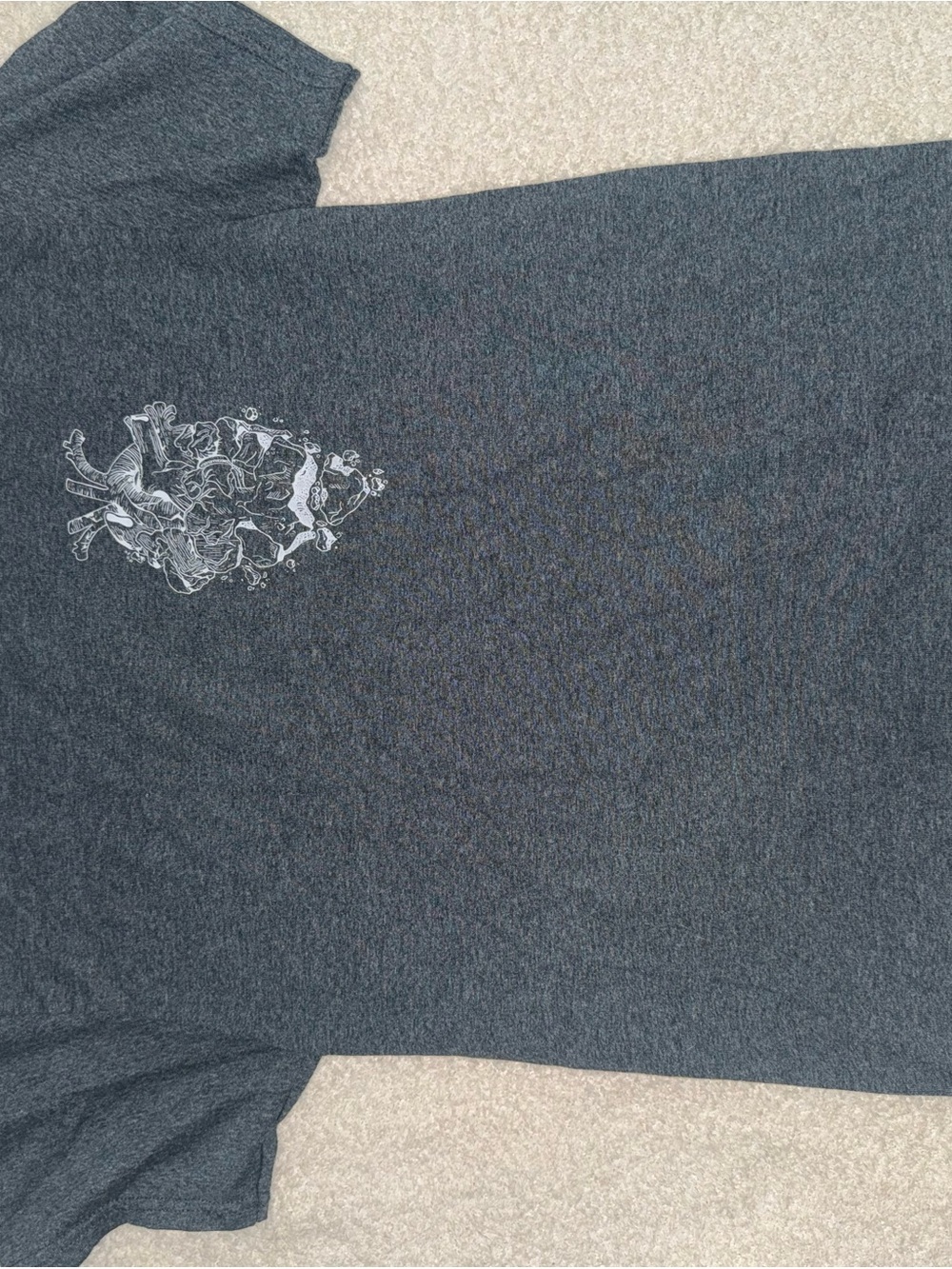 Dark grey Gildan t-shirt